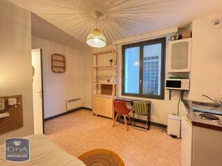  Appartement à louer 1 pièce 17 m²