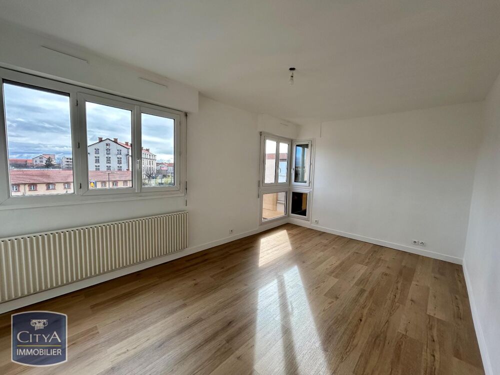 À LOUER : Appartement T3 à RIOM, 63200 Découvrez cet app....