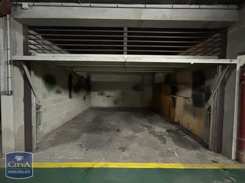  Parking / Garage  louer 