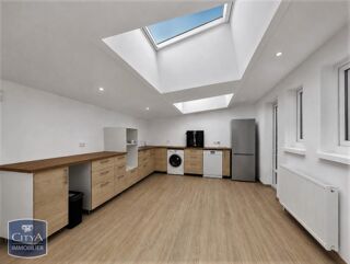  Maison à louer 6 pièces 148 m²