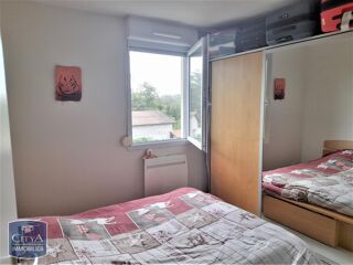  Appartement à louer 4 pièces 75 m²