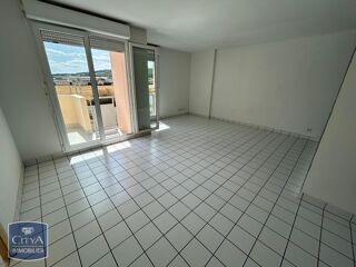  Appartement à louer 2 pièces 56 m²