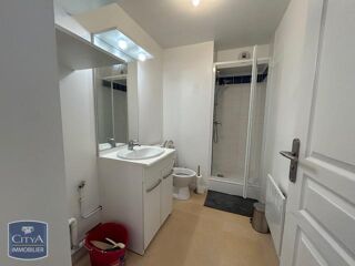  Appartement à louer 1 pièce 24 m²