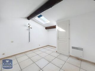  Appartement à louer 3 pièces 74 m²