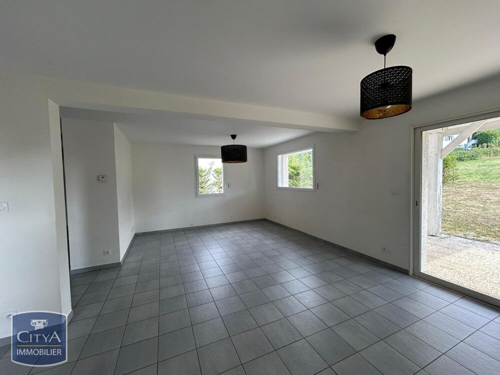 location Maison - 5 pièce(s) - 110 m² Vers (74160)