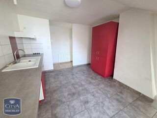  Appartement à louer 3 pièces 87 m²