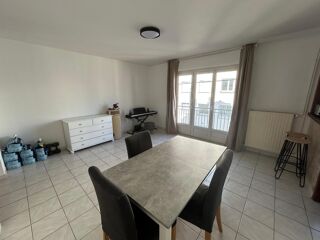  Appartement à louer 1 pièce 32 m²