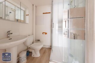  Appartement à louer 1 pièce 28 m²