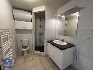  Appartement à louer 1 pièce 28 m²