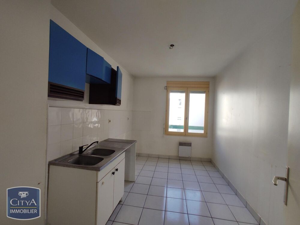 location Appartement - 3 pièce(s) - 74 m² Lyon 7