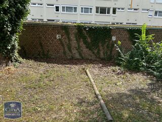  Parking / Garage � louer 