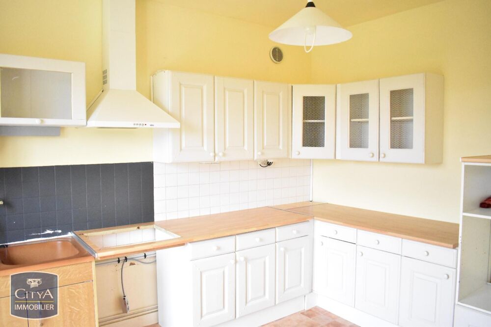 location Maison - 3 pièce(s) - 104 m² Varetz (19240)