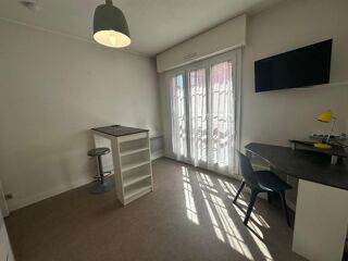  Appartement à louer 2 pièces 23 m²