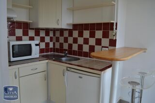  Appartement à louer 1 pièce 27 m²