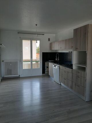  Appartement  louer 4 pices 72 m