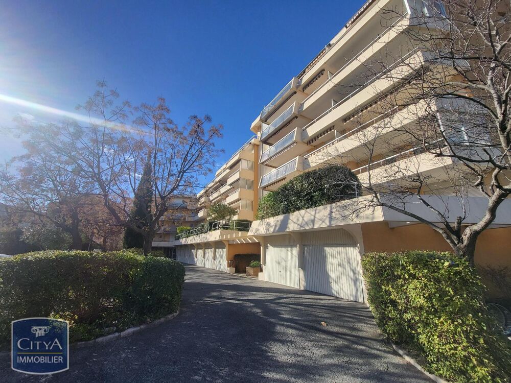 location Appartement - 4 pièce(s) - 92 m² Fréjus (83600)