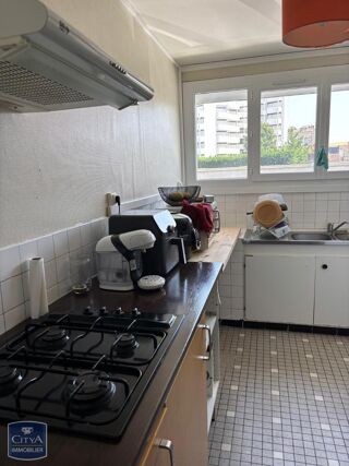  Appartement à louer 3 pièces 60 m²