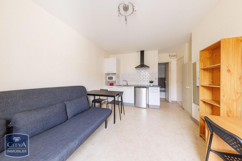 À LOUER : Découvrez ce charmant appartement T1 situé au ....