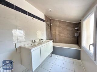  Maison à louer 4 pièces 80 m²