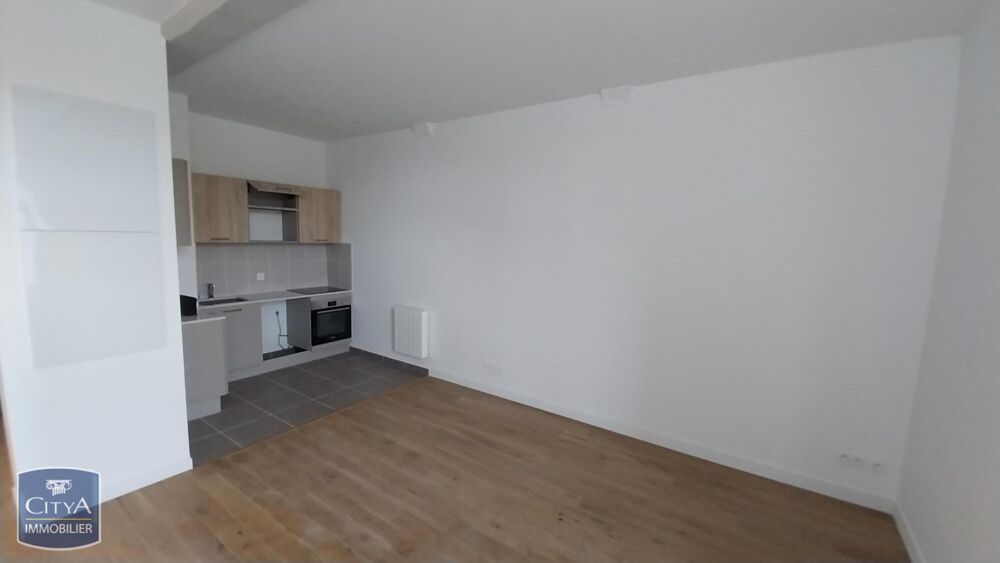 location Appartement - 1 pièce(s) - 44 m² Douai (59500)