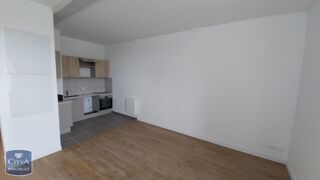  Appartement à louer 1 pièce 44 m²