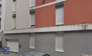  Parking / Garage � louer 
