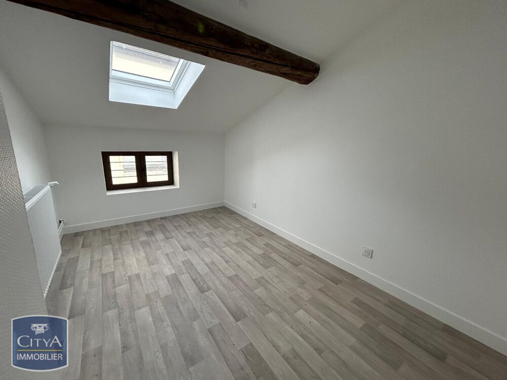 location Appartement - 3 pièce(s) - 32 m² Écully (69130)