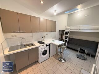  Appartement à louer 1 pièce 14 m²