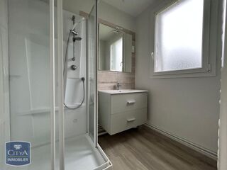  Appartement à louer 2 pièces 46 m²