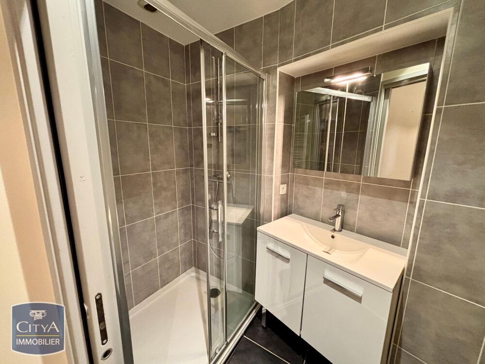 location Appartement - 3 pièce(s) - 73 m² Vinay (38470)