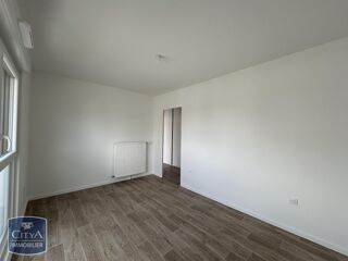  Appartement à louer 3 pièces 66 m²