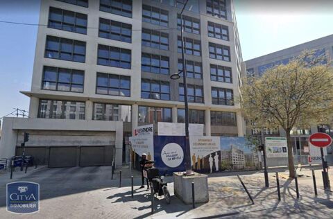  Parking / Garage  louer 