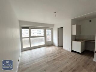  Appartement à louer 1 pièce 23 m²