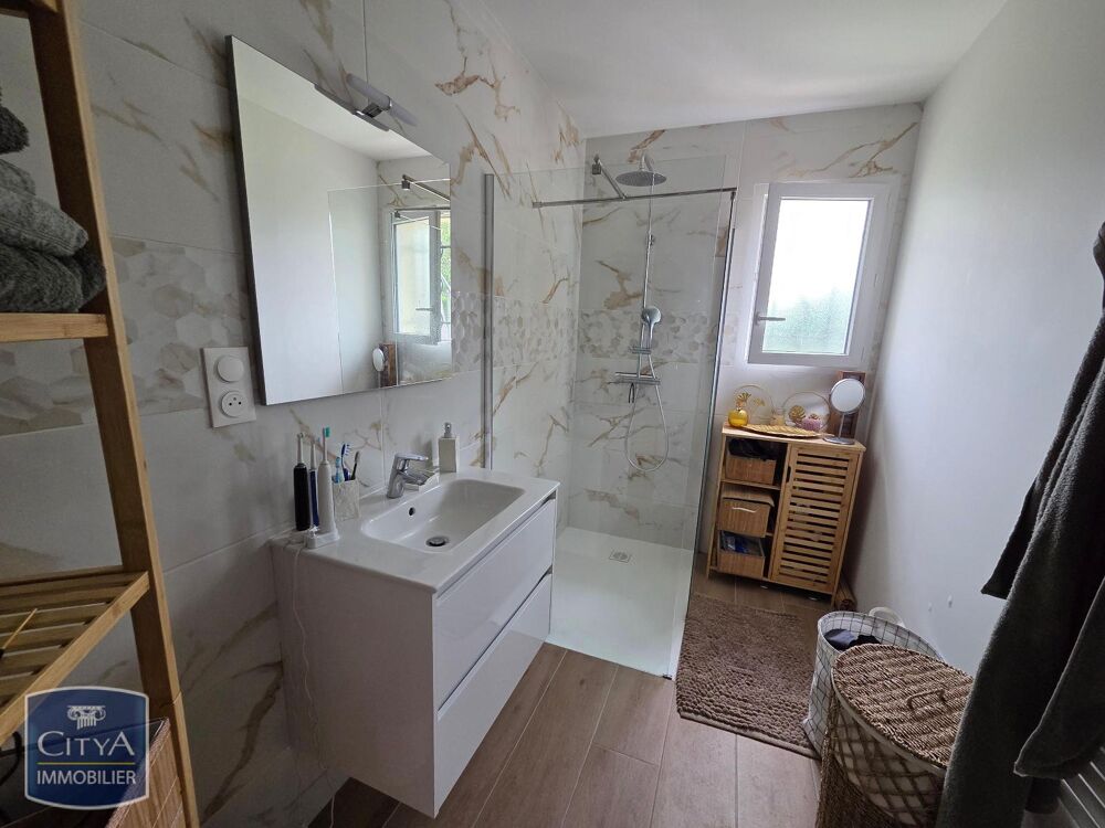À LOUER : Charmante maison neuve T4 située à Issoire de ....
