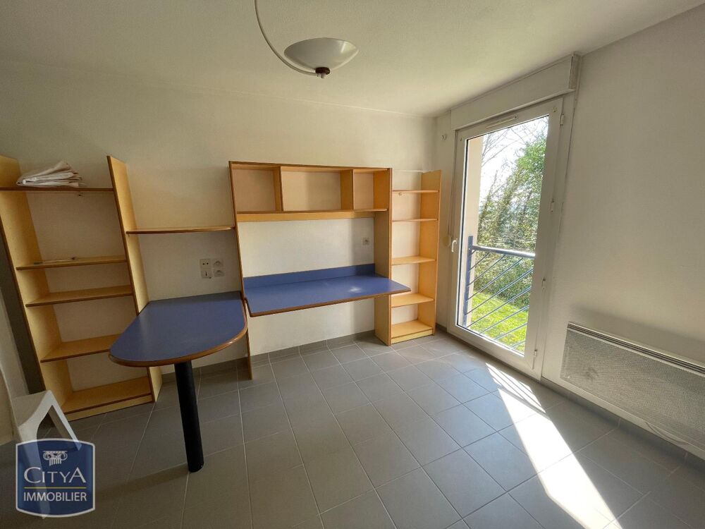 À LOUER Découvrez cet appartement T1 situé au coeur de Ro....
