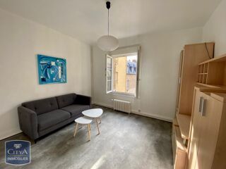  Appartement à louer 2 pièces 38 m²