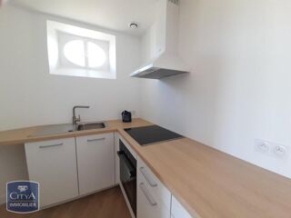  Appartement à louer 3 pièces 65 m²
