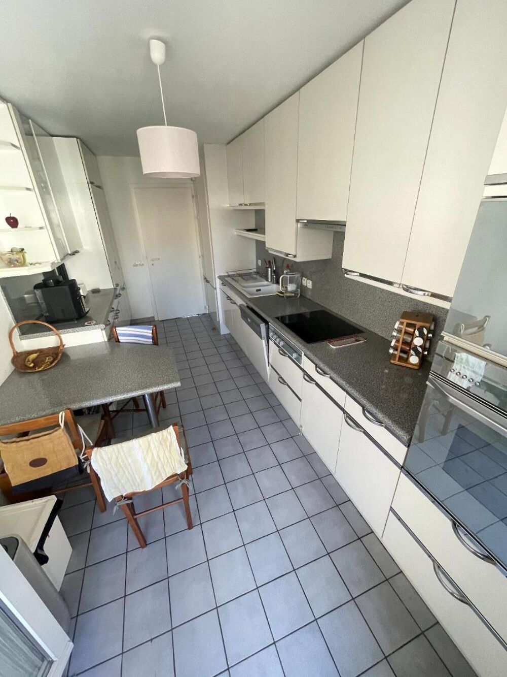 4 pièces meublé 89.05m², Neudorf - Situé rue Baldner, ce....
