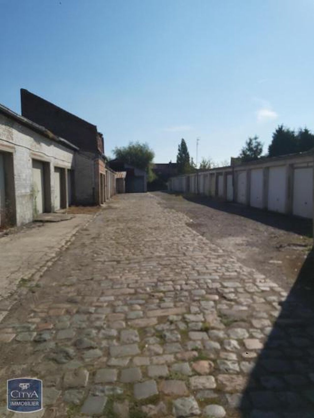 location Parking / Garage Armentières (59280)