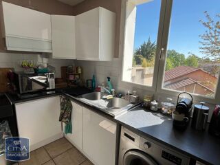  Appartement à louer 3 pièces 63 m²