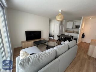  Appartement à louer 2 pièces 37 m²