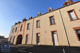  Appartement à louer 2 pièces 33 m²