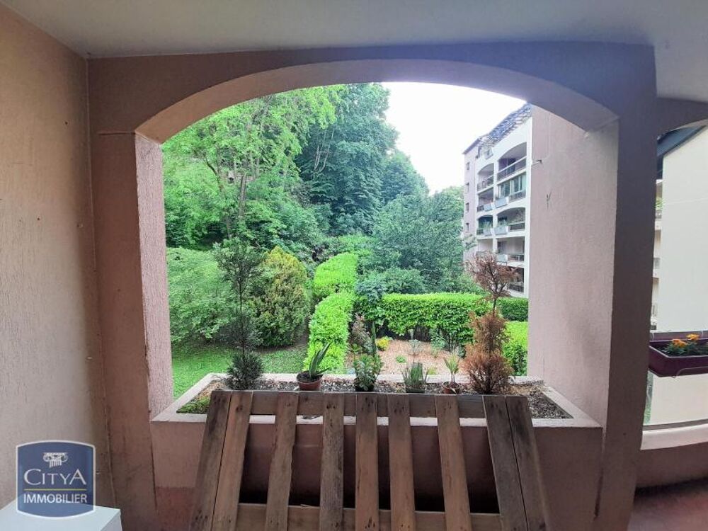 location Appartement - 3 pièce(s) - 71 m² Lyon 4