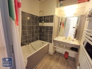  Appartement à louer 4 pièces 71 m²