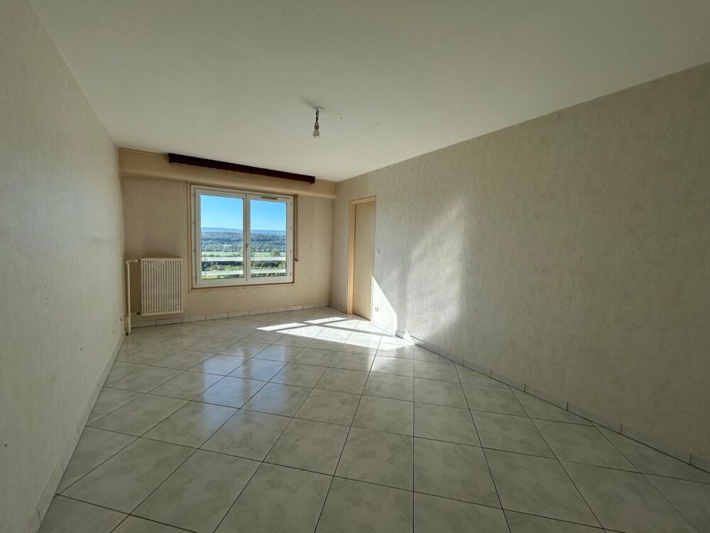 location Appartement - 4 pièce(s) - 77 m² Montbéliard (25200)