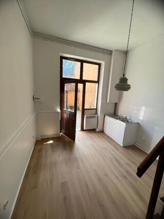  Appartement à louer 1 pièce 22 m²