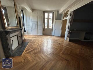 location Maison - 5 pièce(s) - 167 m² Laval (53000)