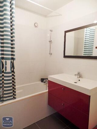  Appartement � louer 3 pi�ces 64 m�
