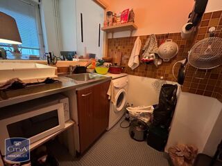  Appartement à louer 1 pièce 28 m²