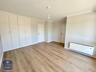  Appartement à louer 2 pièces 44 m²
